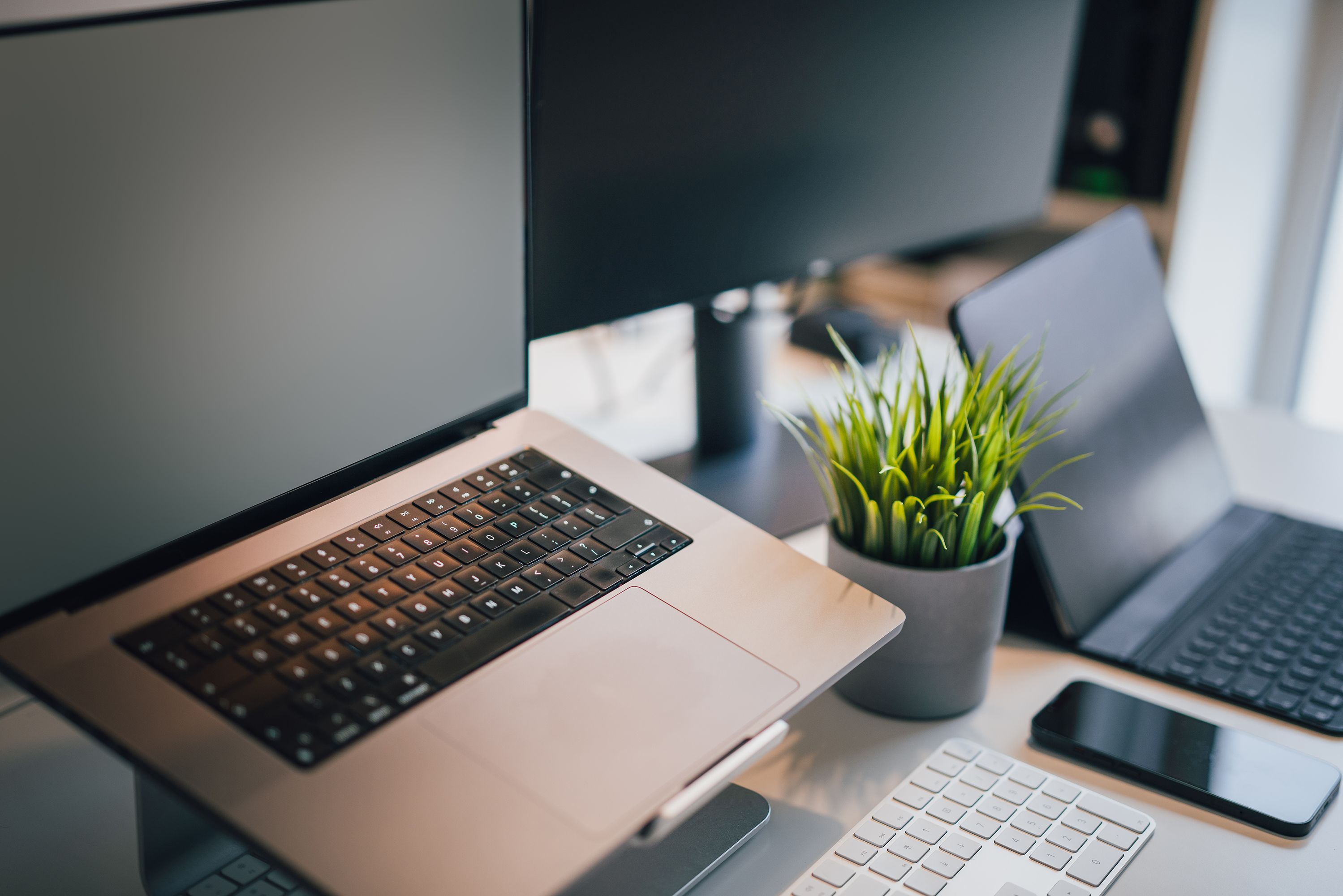 Flint vs Landingi vs Leadpages