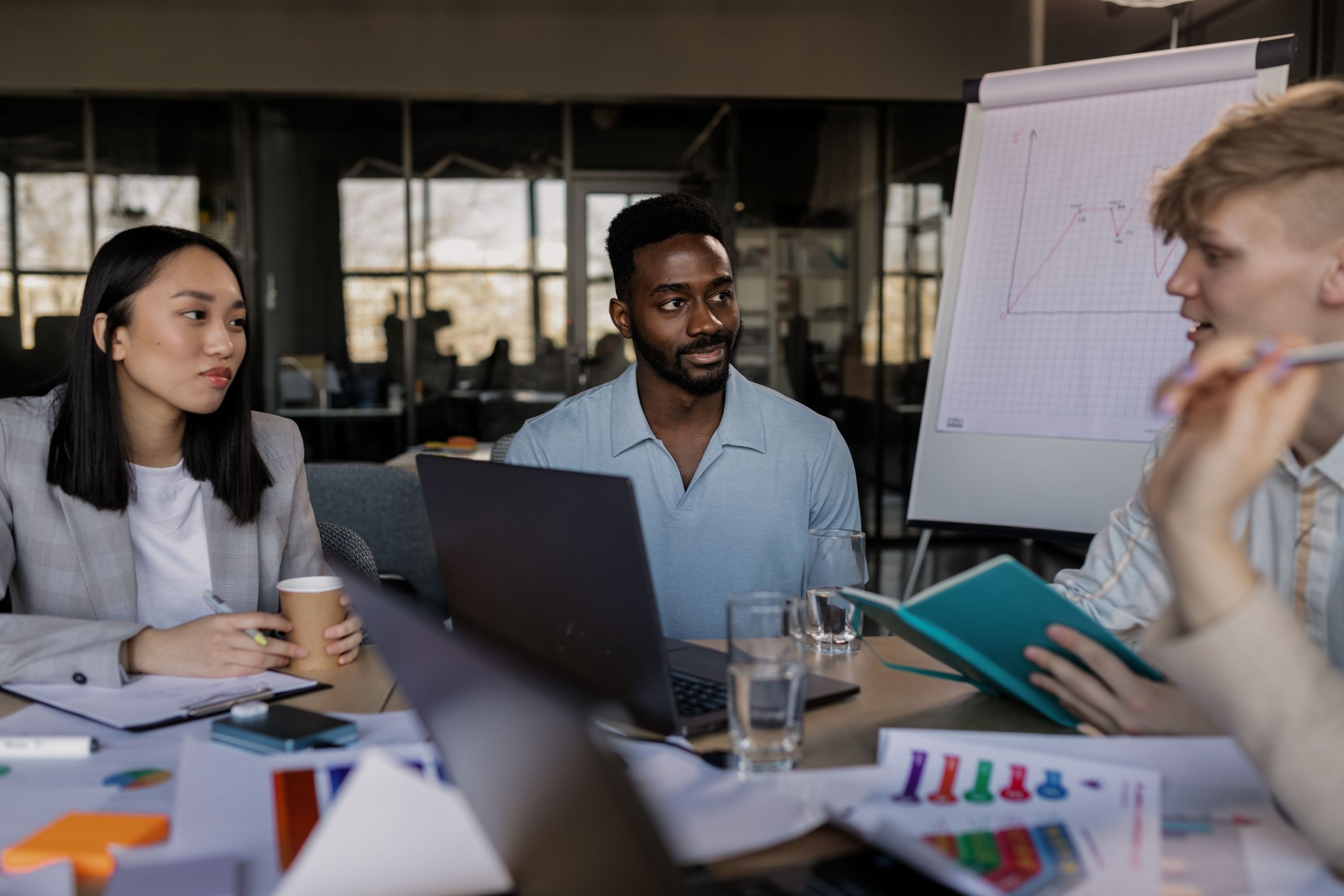 Demandbase Personalization Review: Features, Pricing, Pros, Cons, and Alternatives